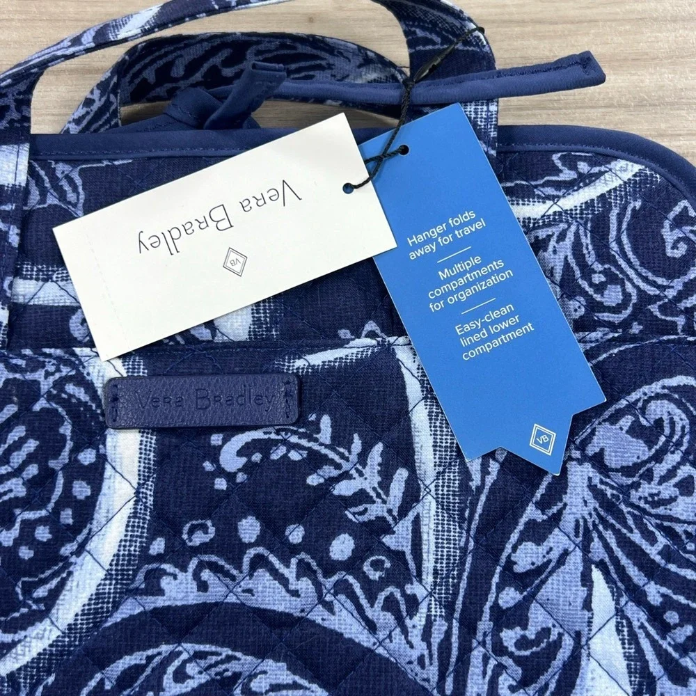 Vera Bradley Hanging Travel Organizer Navy Blue Paisley Quilted Toiletry Bag NWT